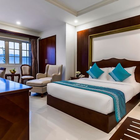 Ibiza Riverfront Da Nang Hotel Powered By Aston Exteriér fotografie
