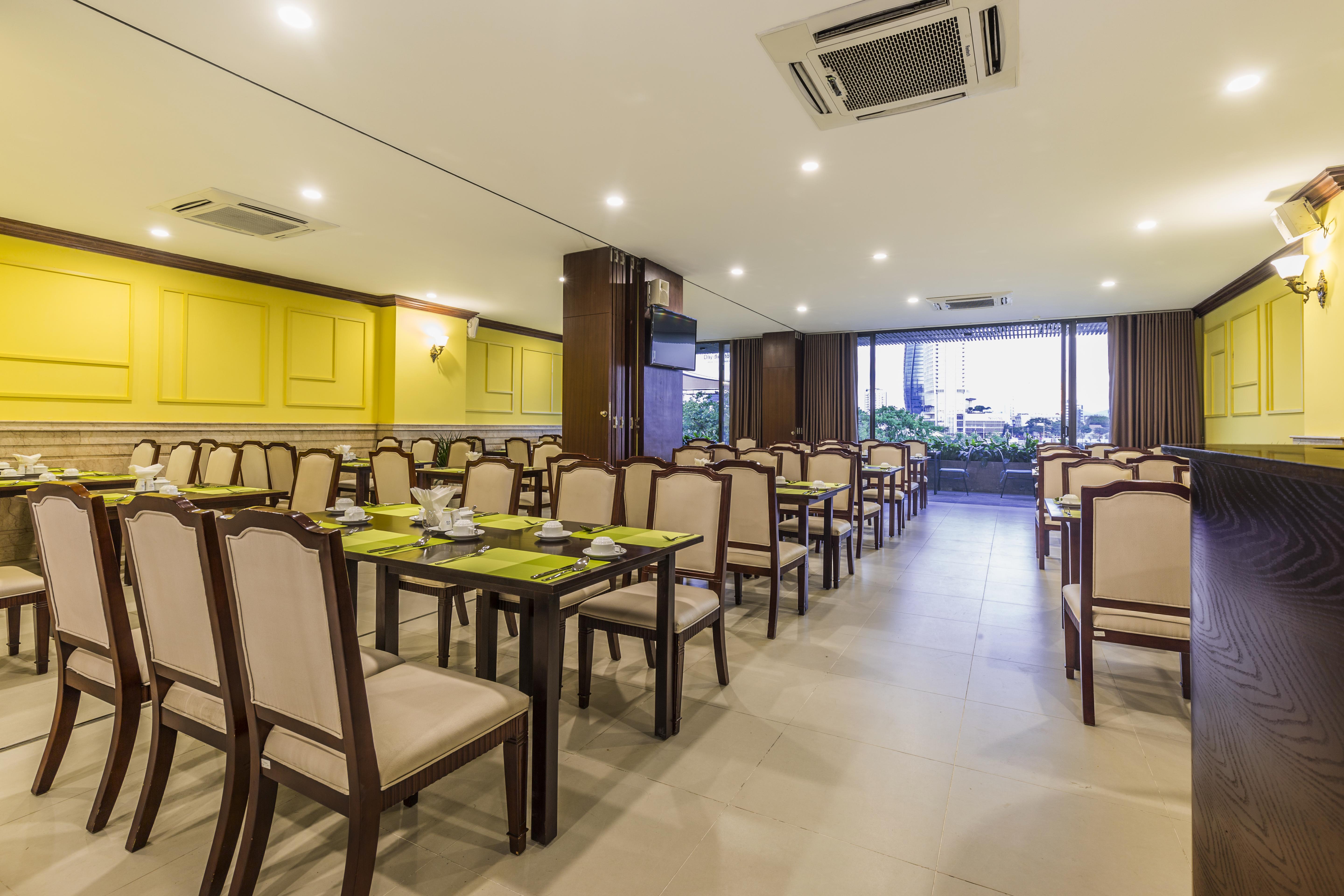 Ibiza Riverfront Da Nang Hotel Powered By Aston Exteriér fotografie