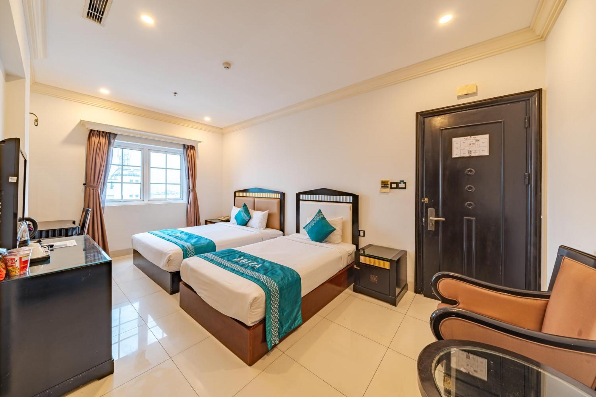 Ibiza Riverfront Da Nang Hotel Powered By Aston Exteriér fotografie